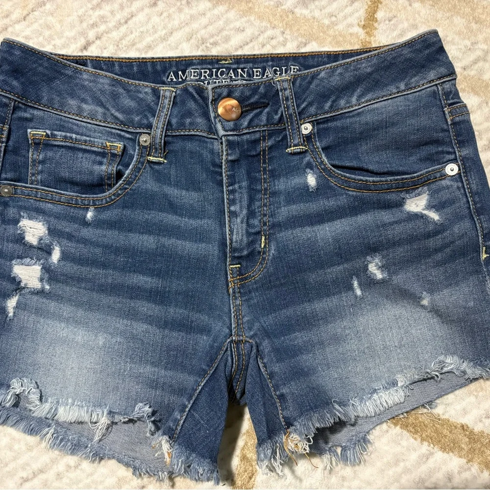 American Eagle Outfitters Distressed Blue Jean Shorts - Picture 1 of 4